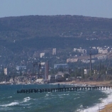 Бесконечные пляжи Крыма. На фото - Приморский.