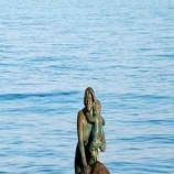 Крымский отдых в Мисхоре - фото статуи в море