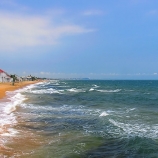 Золотой пляж заслуживает место в номинации "лучшие пляжи Феодосии".